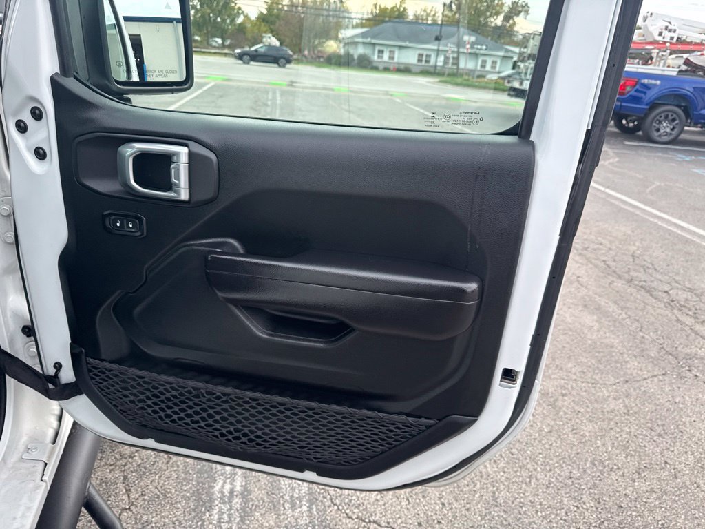 Used 2020 Jeep Wrangler Unlimited Sport AWD/4WD image 31