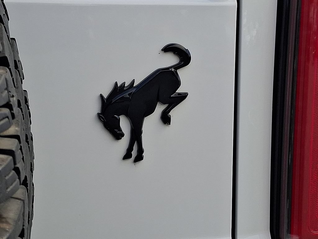 Certified 2023 Ford Bronco Wildtrak AWD/4WD image 31