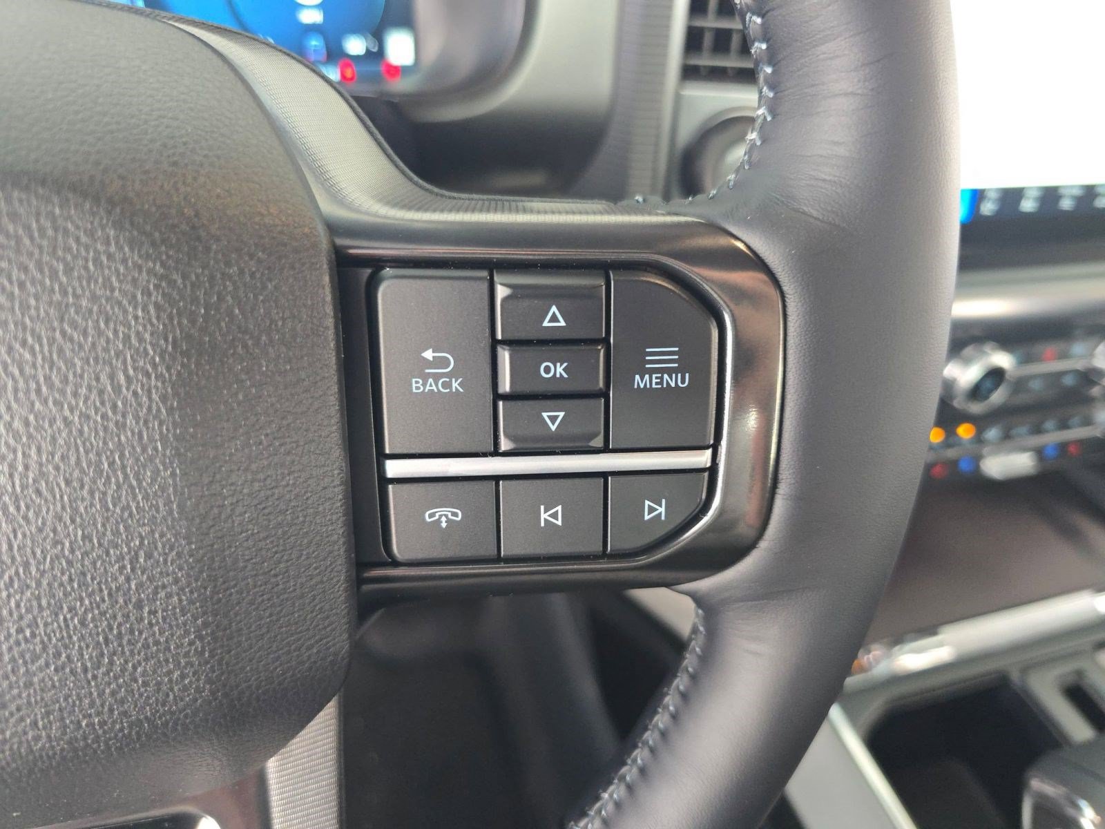 Certified 2025 Ford F150 Platinum w/ Equipment Group 702A High AWD/4WD image 22