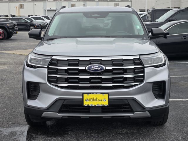 Certified 2025 Ford Explorer Active RWD video 2