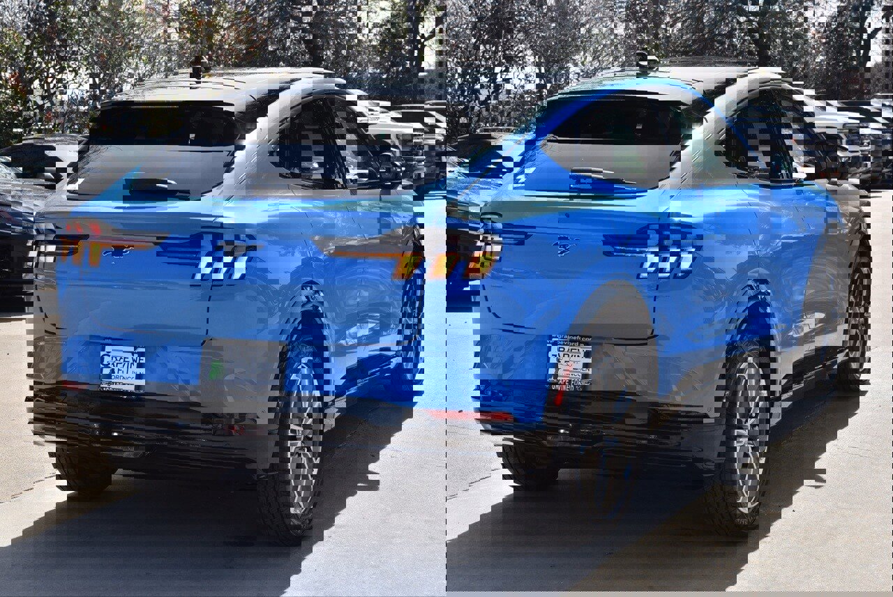 Certified 2023 Ford Mustang Mach-E Premium image 8