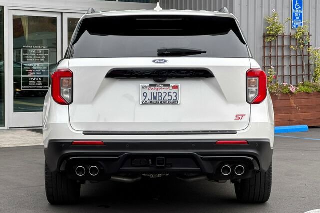 Certified 2023 Ford Explorer ST w/ Equipment Group 401A image 5