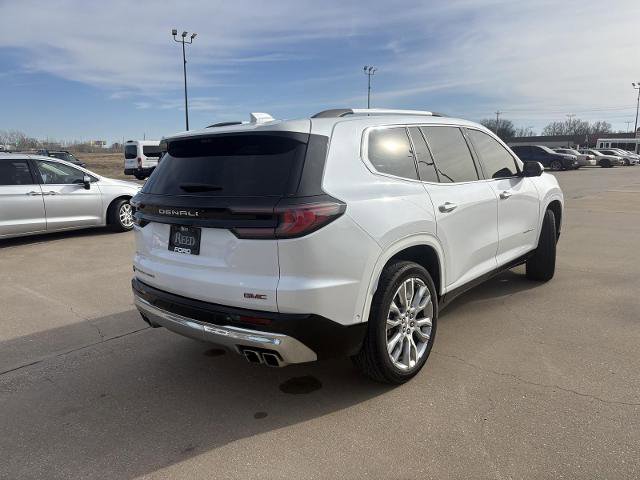 Used 2024 GMC Acadia Denali w/ Super Cruise Package image 9