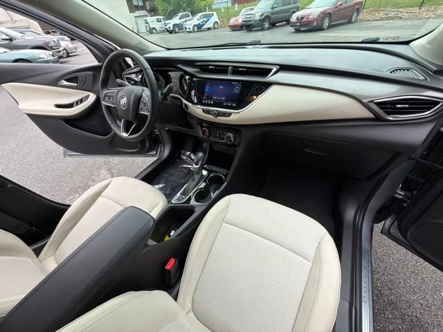 Used 2023 Buick Encore GX Preferred w/ Cold Weather Comfort Package FWD image 29