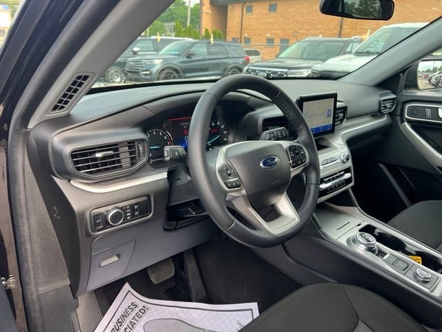Certified 2024 Ford Explorer XLT AWD/4WD image 7