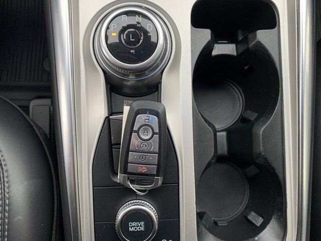 Certified 2022 Ford Explorer XLT w/ Equipment Group 202A AWD/4WD image 37