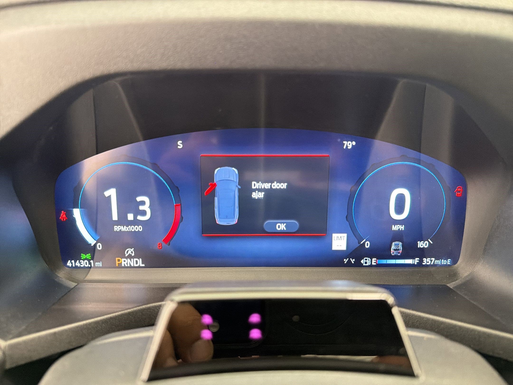 Certified 2025 Ford Explorer ST-Line w/ ST-Line Street Pack image 18