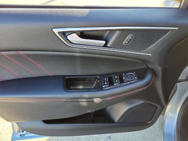 Certified 2020 Ford Edge ST-Line image 22