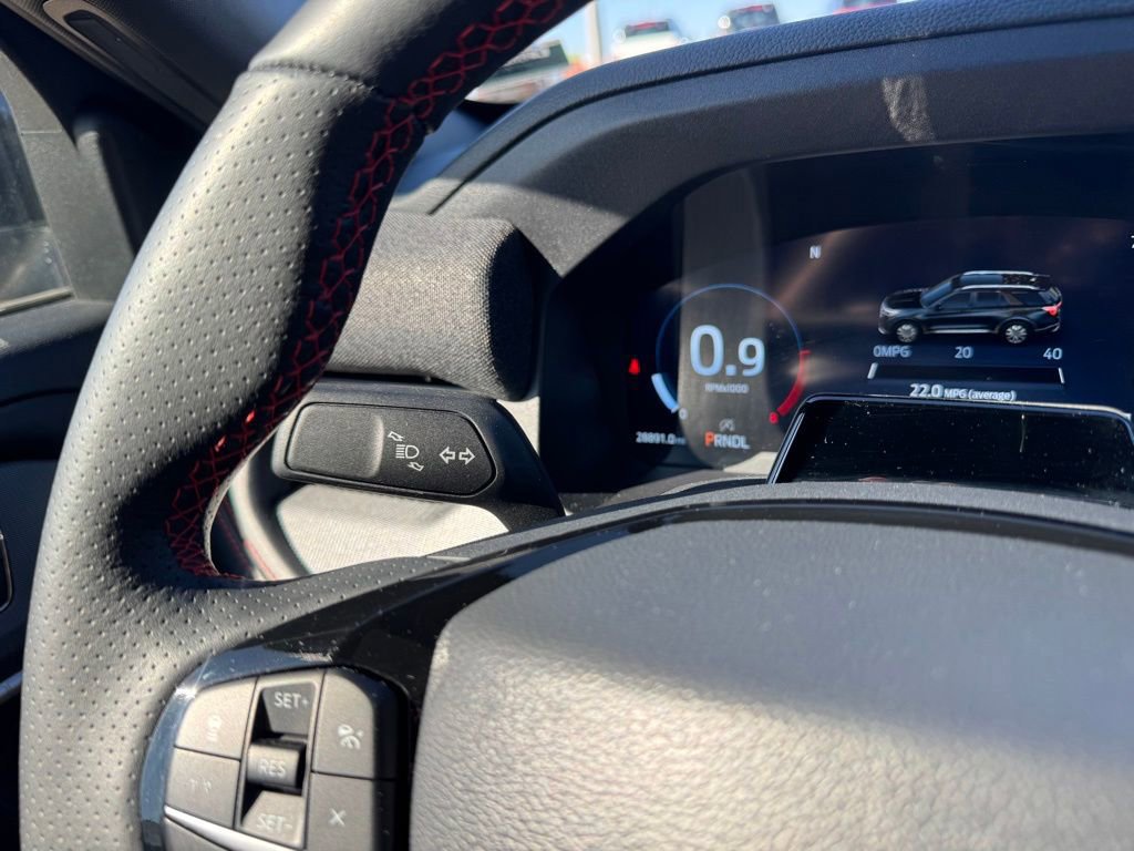 Certified 2025 Ford Explorer ST-Line image 15