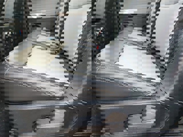 Certified 2023 Ford Explorer XLT w/ Equipment Group 202A image 26