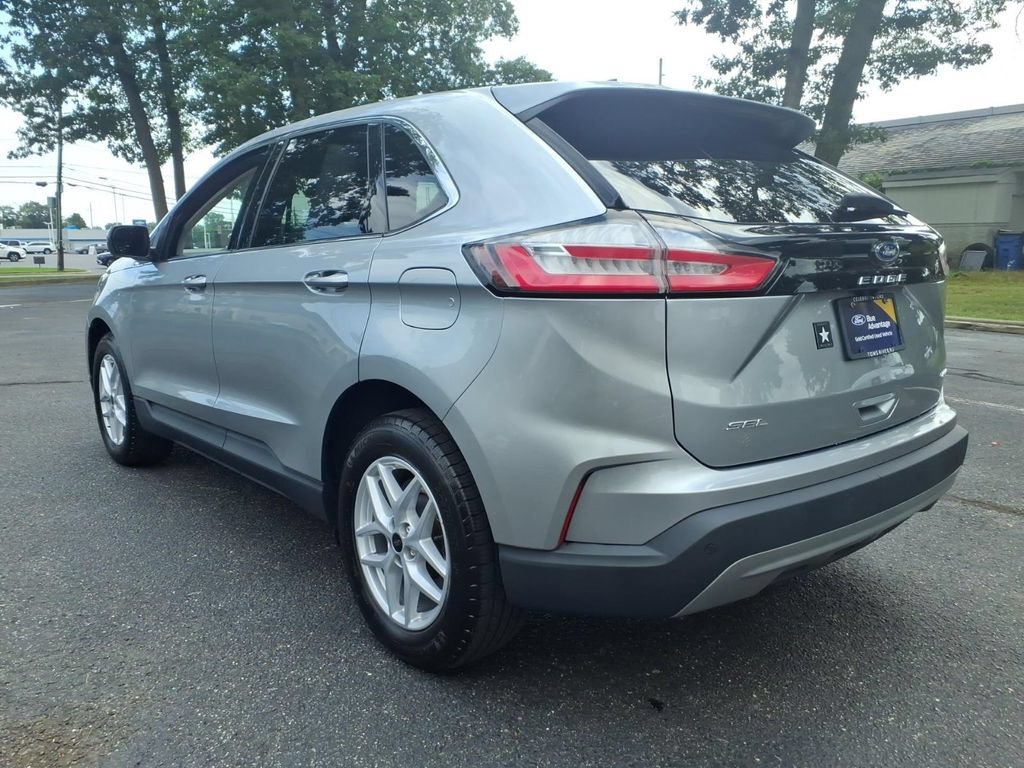 Certified 2023 Ford Edge SEL w/ Convenience Package AWD/4WD image 4