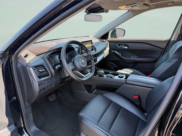 Used 2023 Nissan Rogue SV w/ SV Premium B Package AWD/4WD image 4