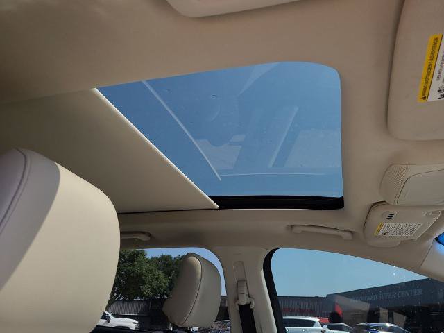 Certified 2023 Ford Edge Titanium AWD/4WD image 7