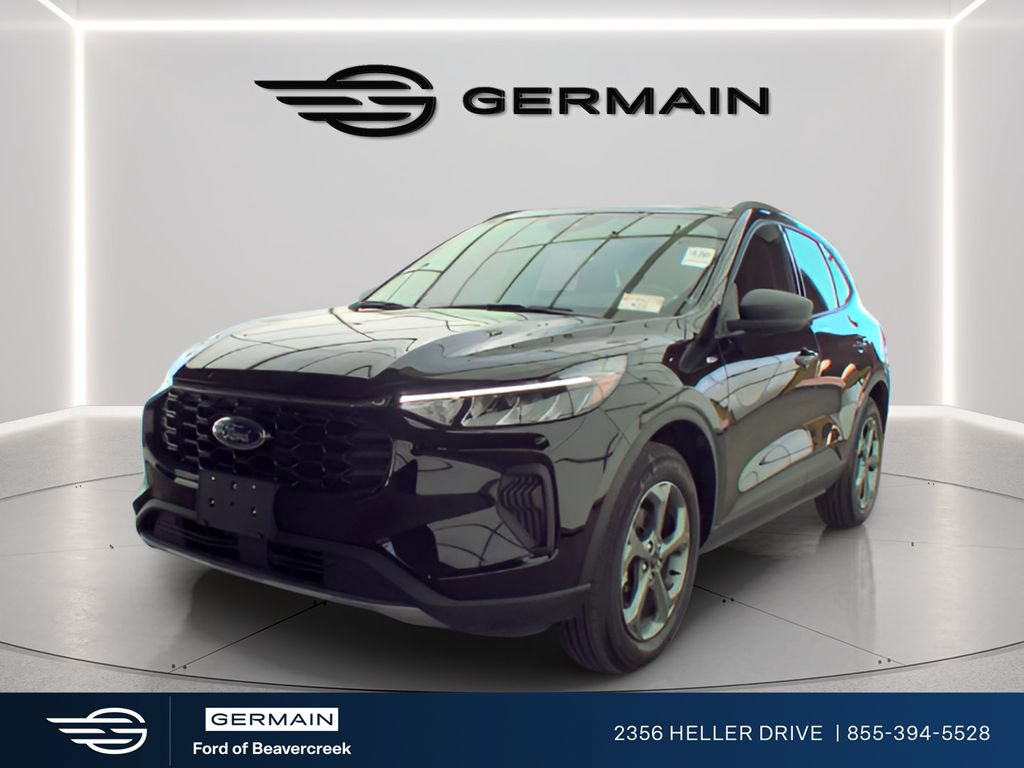 Certified 2025 Ford Escape ST-Line AWD/4WD image 2