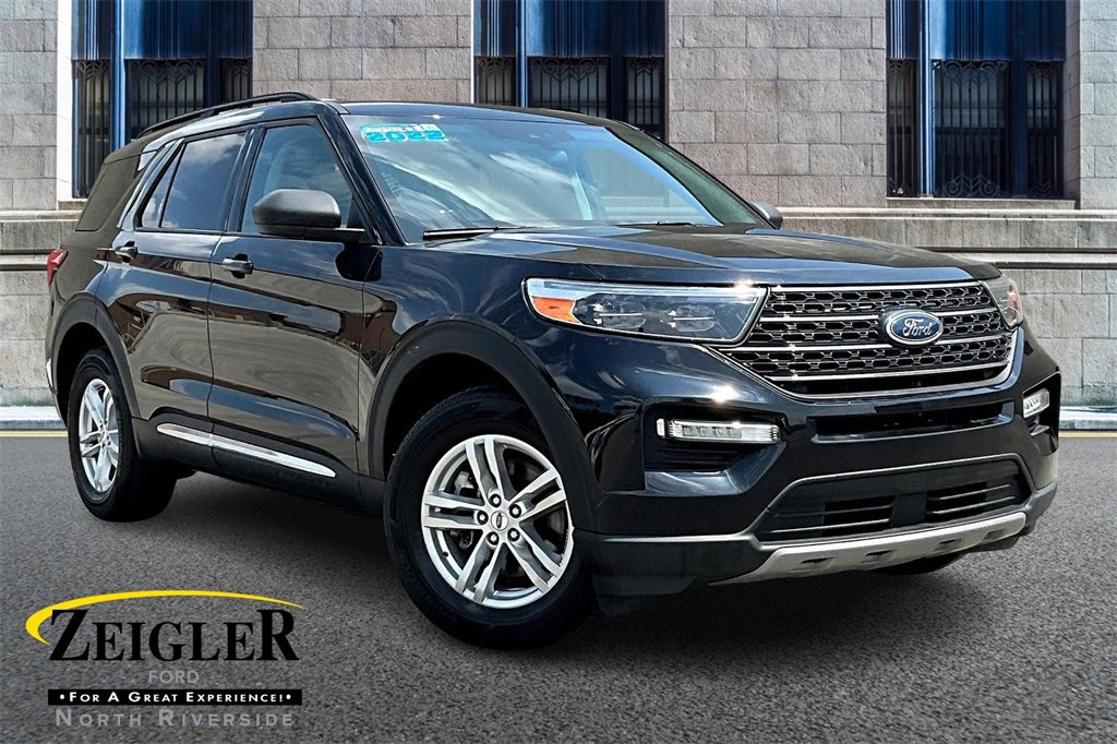 Certified 2022 Ford Explorer XLT w/ Equipment Group 202A