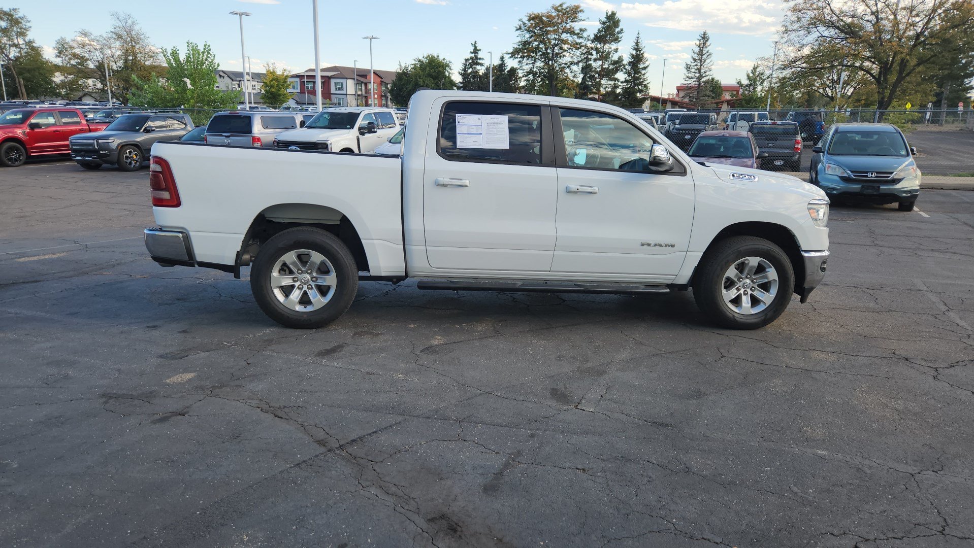 Used 2024 RAM 1500 Laramie AWD/4WD image 11
