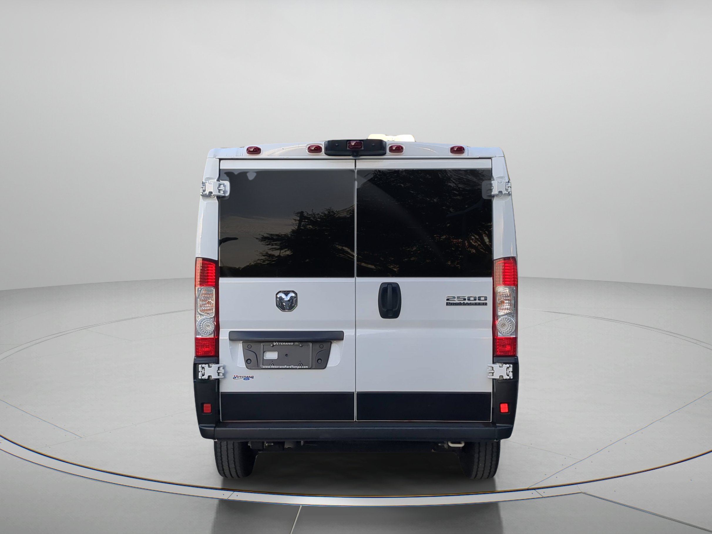 Used 2025 RAM ProMaster 2500 w/ U-Haul Equipment Group FWD image 41
