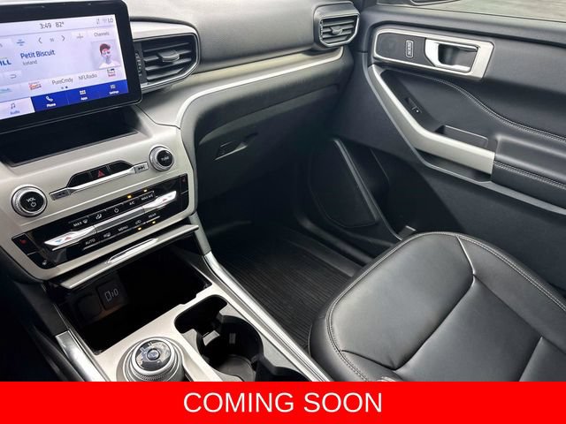 Certified 2023 Ford Explorer XLT w/ Equipment Group 202A AWD/4WD image 16