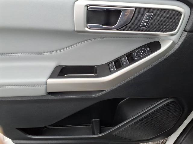 Certified 2022 Ford Explorer XLT w/ Equipment Group 202A image 20
