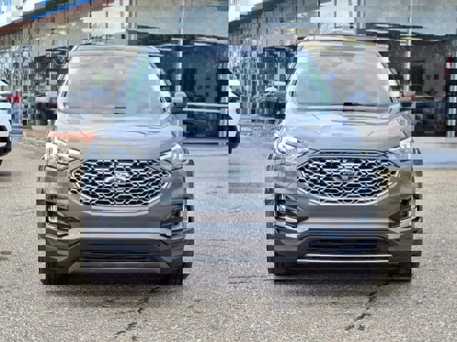 Certified 2023 Ford Edge SEL w/ Convenience Package image 4