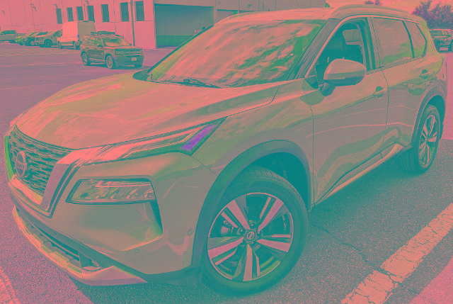 Used 2021 Nissan Rogue Platinum FWD image 6