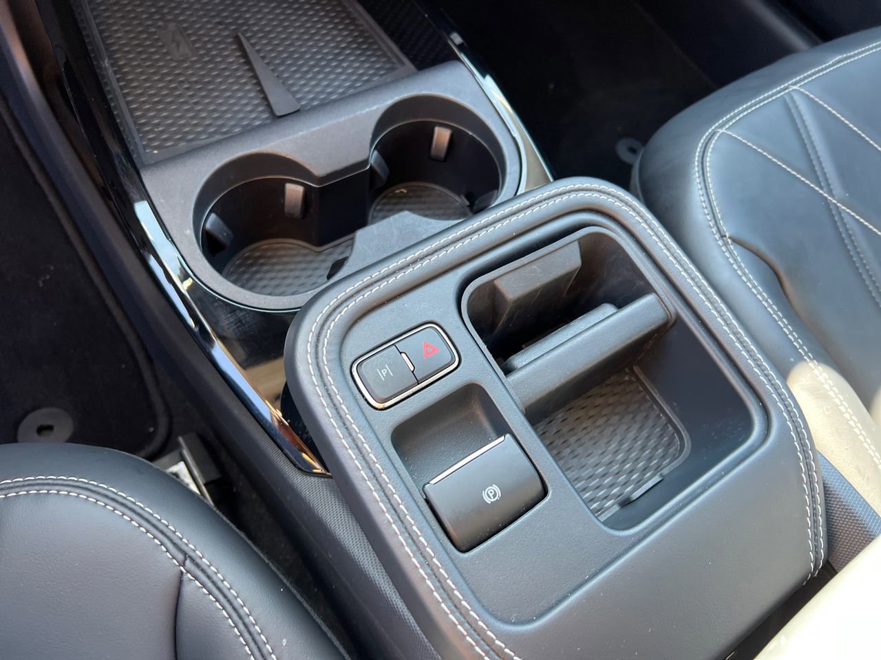 Certified 2025 Ford Mustang Mach-E Select image 32