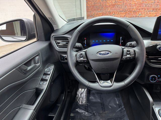 Certified 2025 Ford Escape Active w/ Cold Weather Package image 14