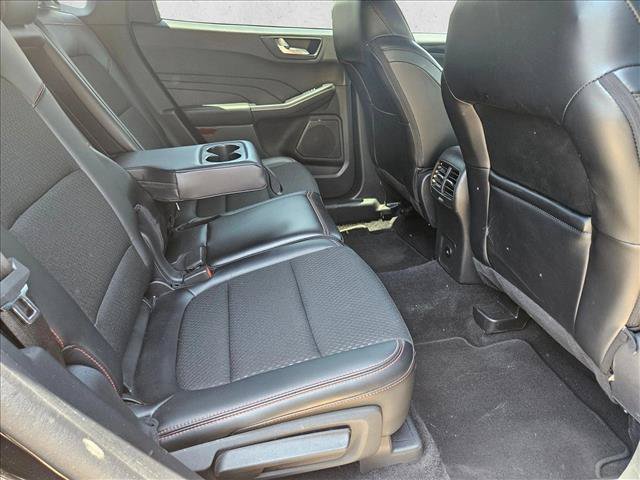 Certified 2025 Ford Escape ST-Line FWD image 19