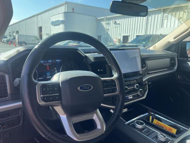 Certified 2023 Ford Expedition Max XLT image 9