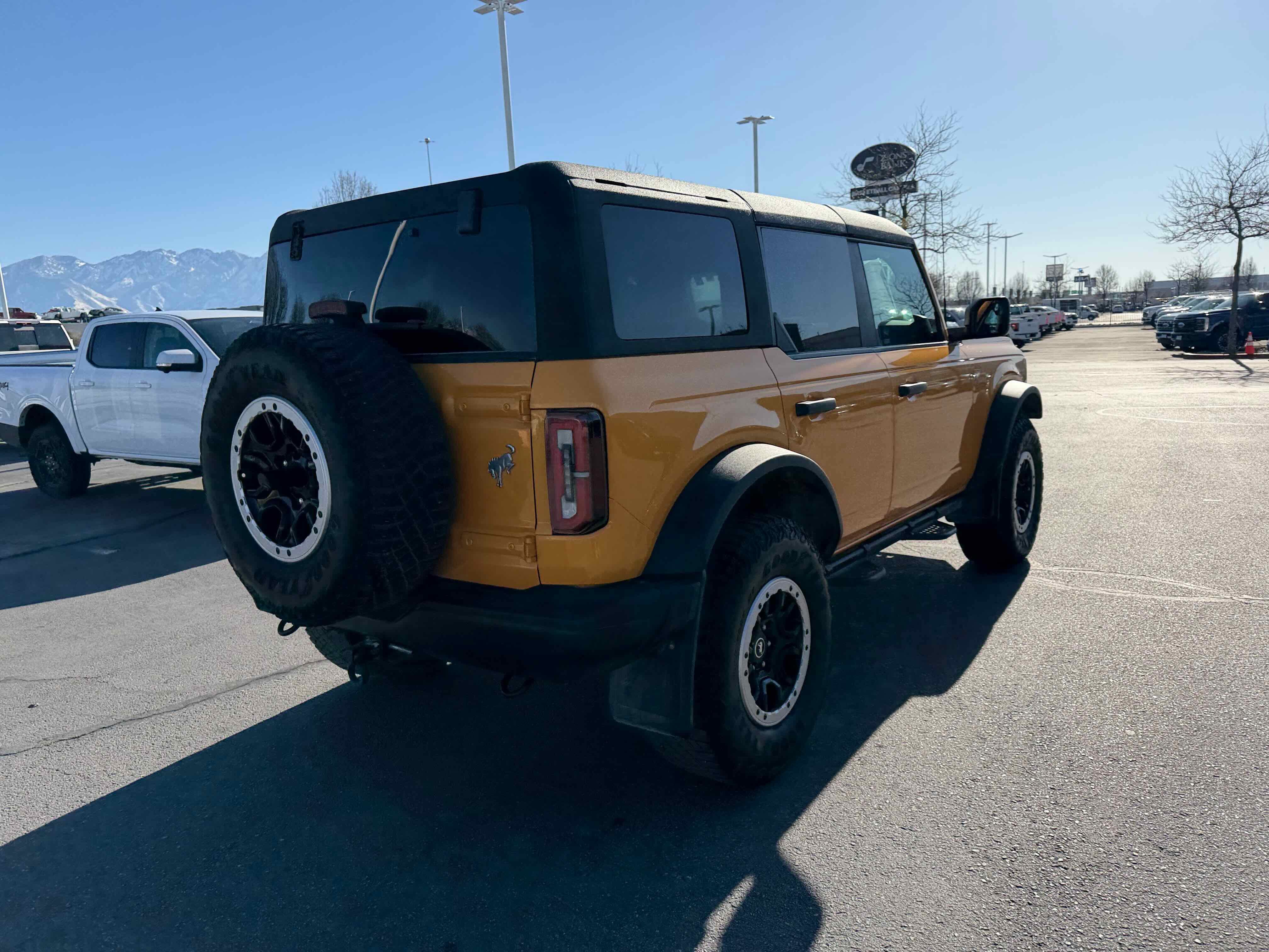 Certified 2022 Ford Bronco Badlands w/ Sasquatch Package image 7