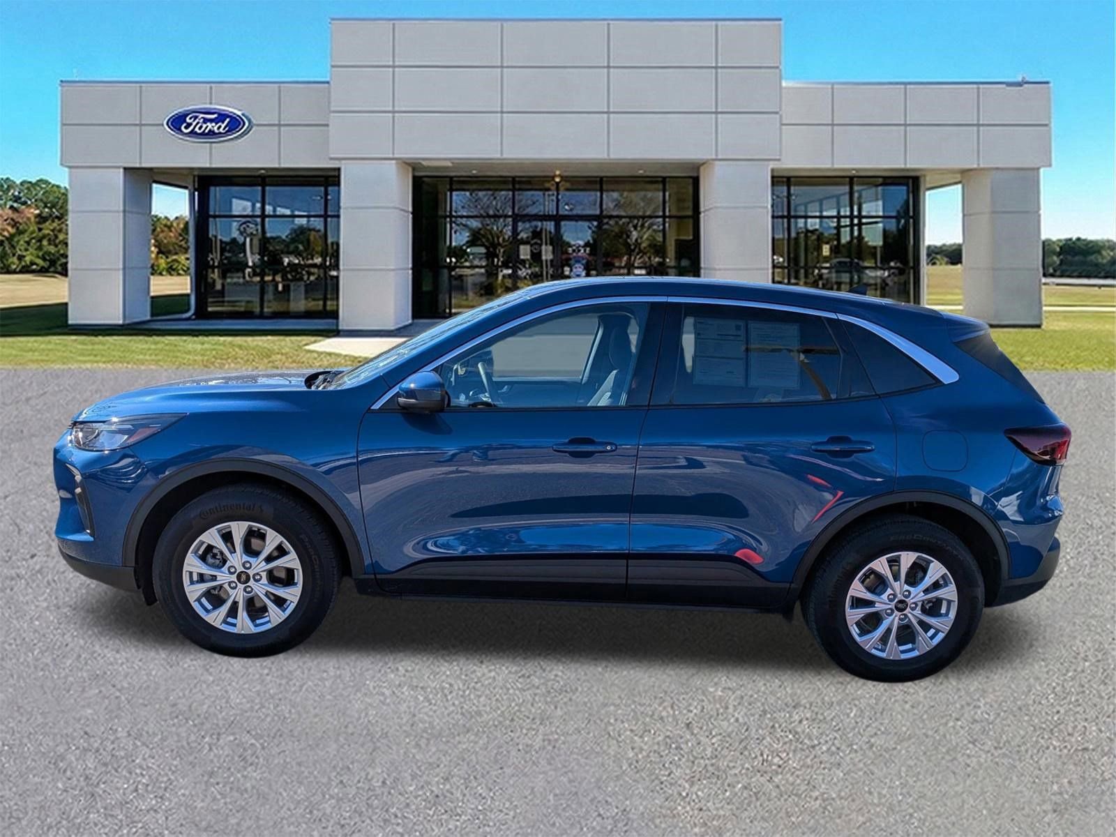 Certified 2023 Ford Escape Active w/ Tech Pack #2 image 2