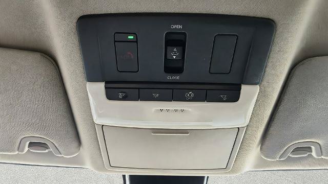 Used 2023 Nissan Altima 2.0 SR FWD image 18