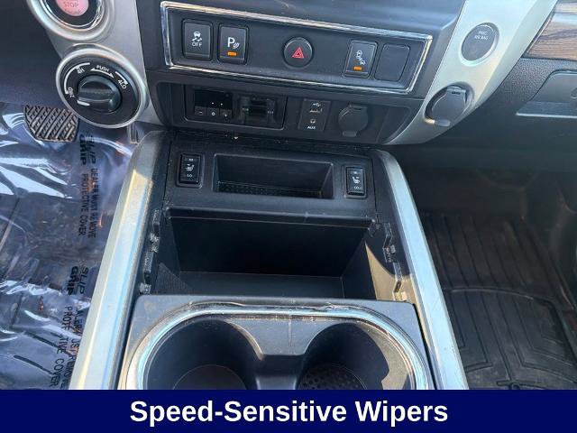 Used 2018 Nissan Titan SL w/ Texas Titan Edition AWD/4WD image 33