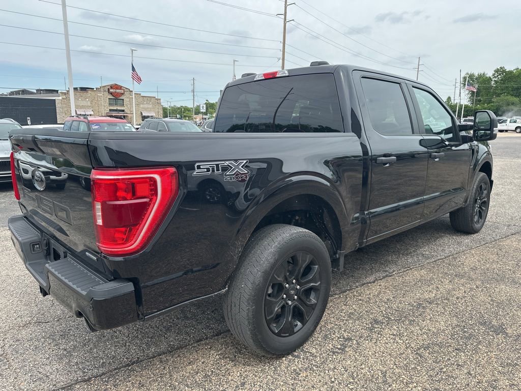 Certified 2022 Ford F150 XL w/ STX Black Appearance Package AWD/4WD image 7