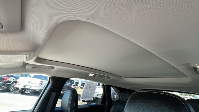 Certified 2023 Ford Escape SE w/ PHEV Premium Package FWD image 24