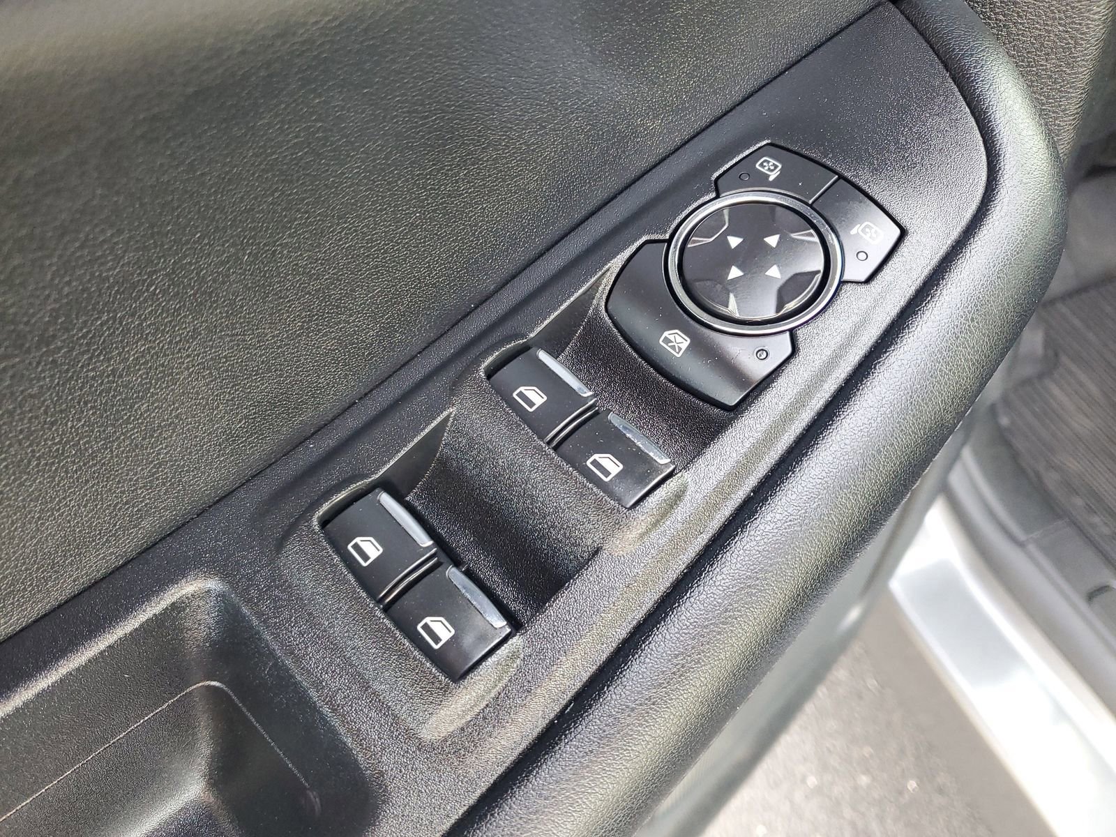 Certified 2022 Ford Edge SEL w/ Convenience Package image 16