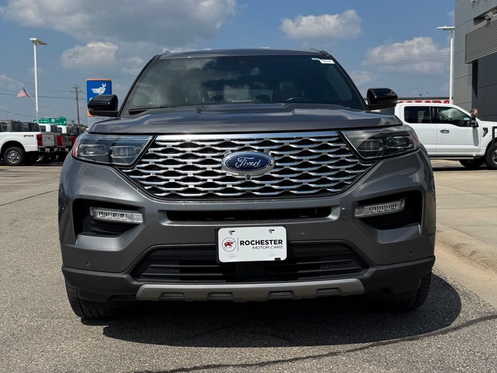 Certified 2021 Ford Explorer Platinum w/ Equipment Group 601A AWD/4WD image 38