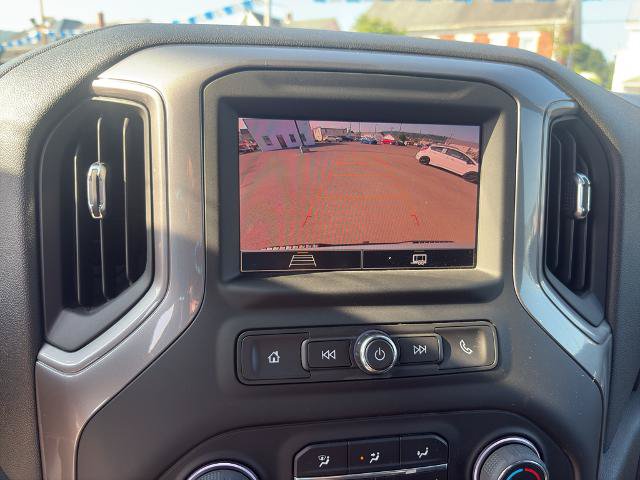 Used 2022 Chevrolet Silverado 1500 Custom Trail Boss w/ LPO, Dark Essentials Package AWD/4WD image 23
