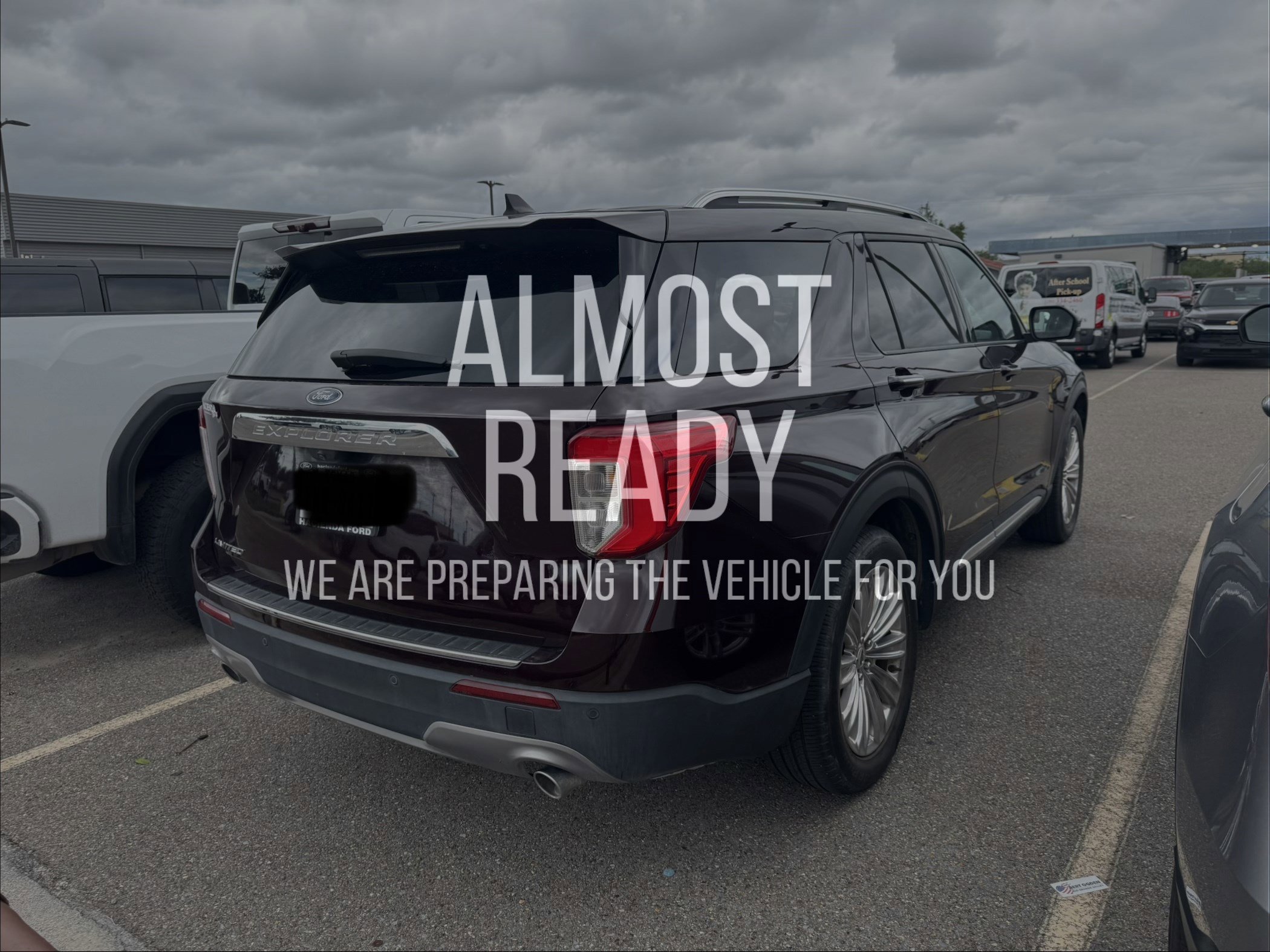 Certified 2023 Ford Explorer Limited w/ Limited Technology Package RWD image 4