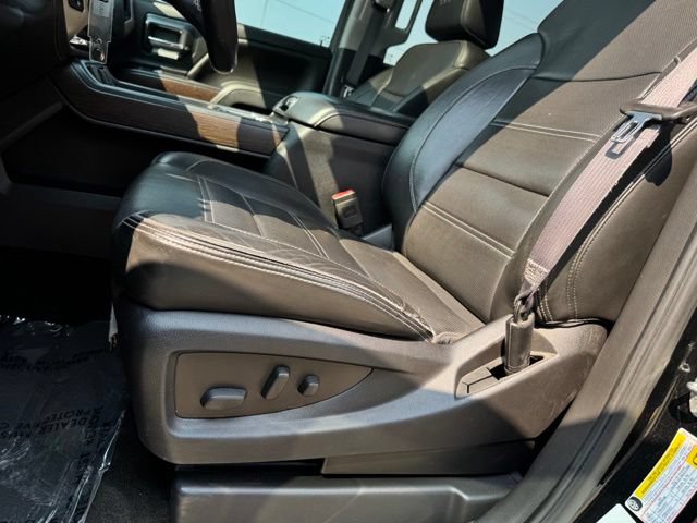 Used 2017 GMC Sierra 1500 Denali AWD/4WD image 6