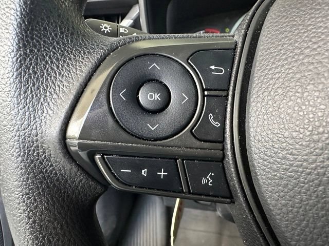 Used 2022 Toyota Corolla LE FWD image 20