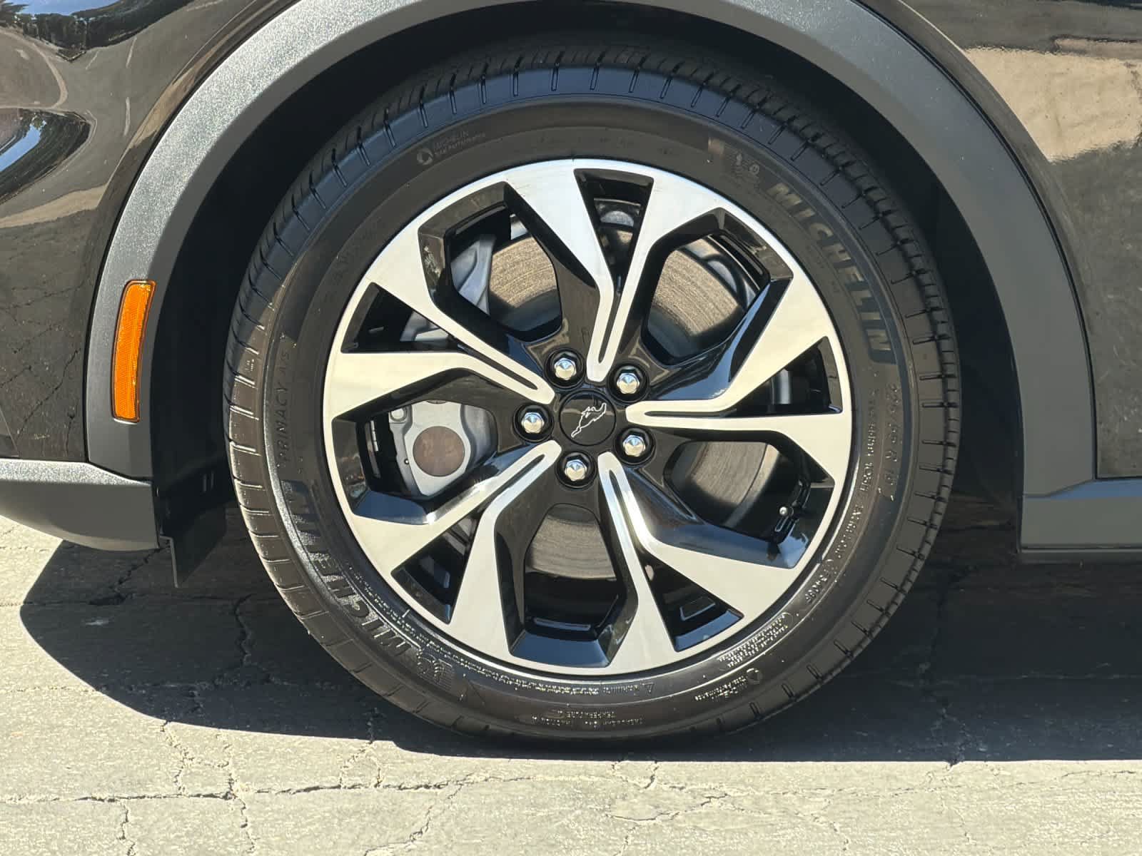 Certified 2025 Ford Mustang Mach-E Select RWD image 27