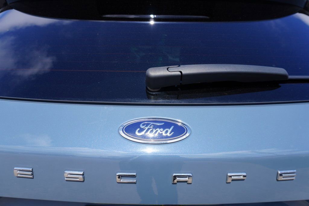 Certified 2023 Ford Escape Active image 28