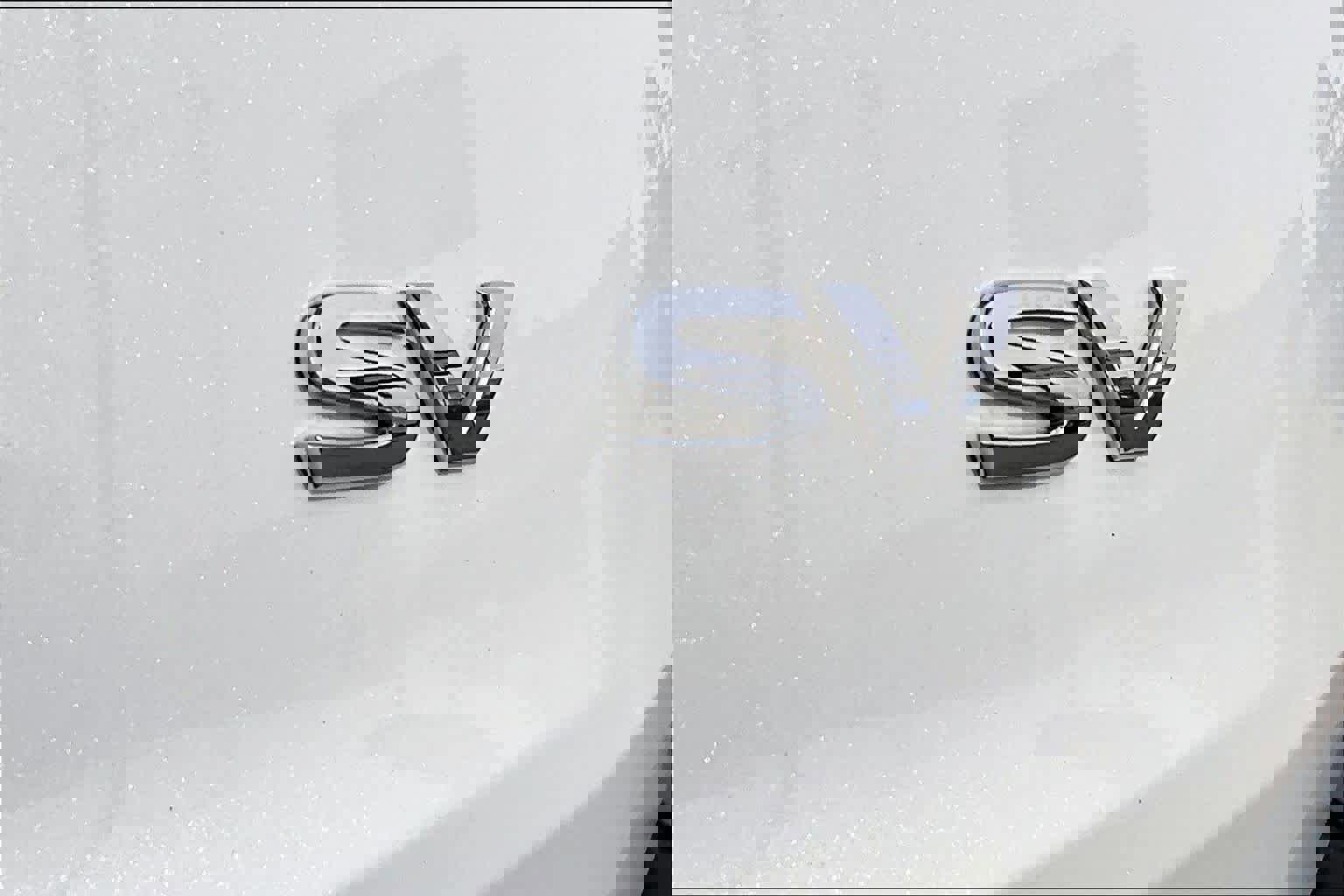 Used 2023 Nissan Rogue SV image 12