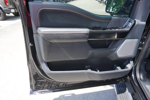 Certified 2022 Ford F150 Platinum w/ Equipment Group 701A High RWD image 36