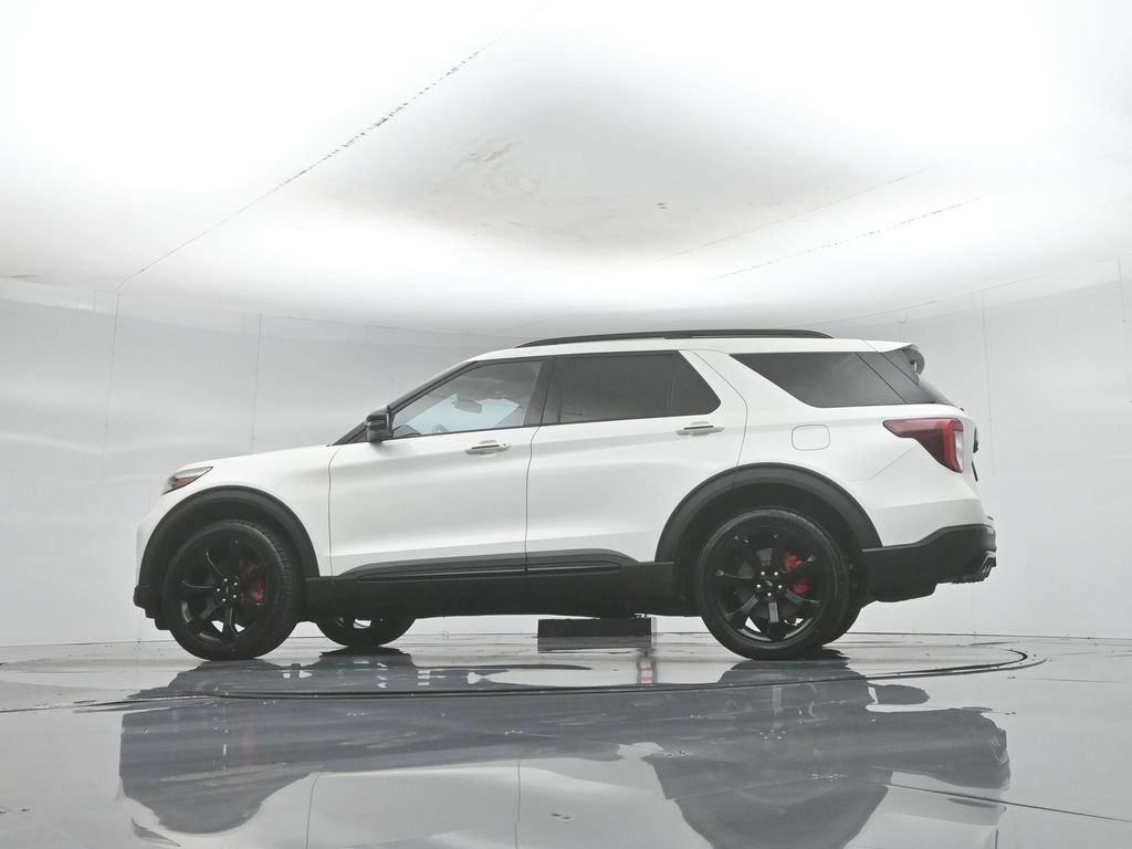 Certified 2023 Ford Explorer ST w/ Equipment Group 401A AWD/4WD image 54