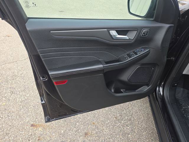 Certified 2023 Ford Escape Active w/ Tech Pack #2 image 11