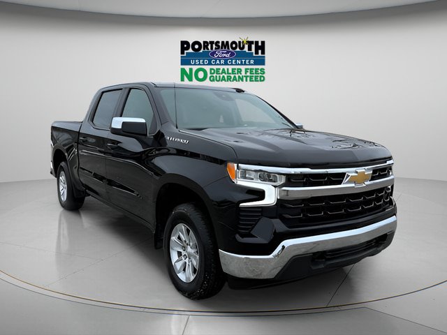 Used 2025 Chevrolet Silverado 1500 LT AWD/4WD image 1