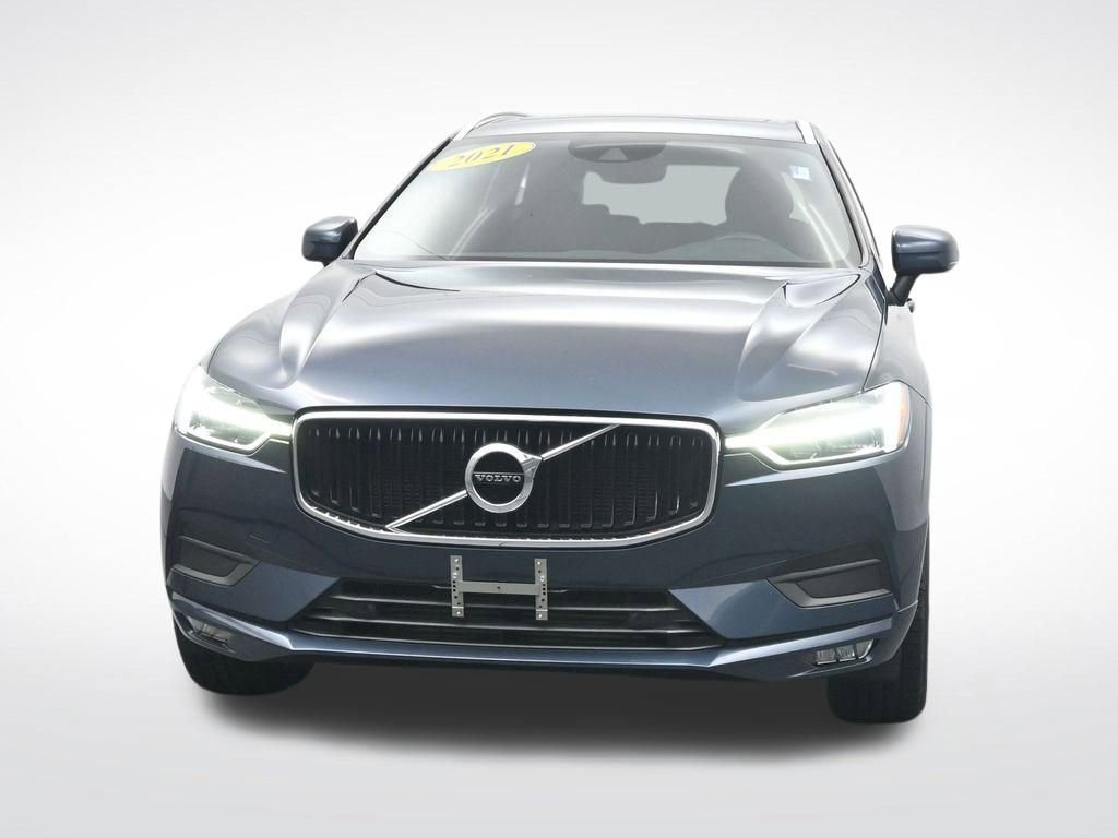 Used 2021 Volvo XC60 T5 Momentum w/ Protection Package Premier FWD image 2