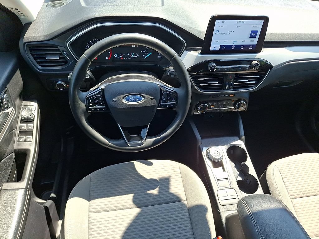 Certified 2022 Ford Escape SE w/ Convenience Package AWD/4WD image 2